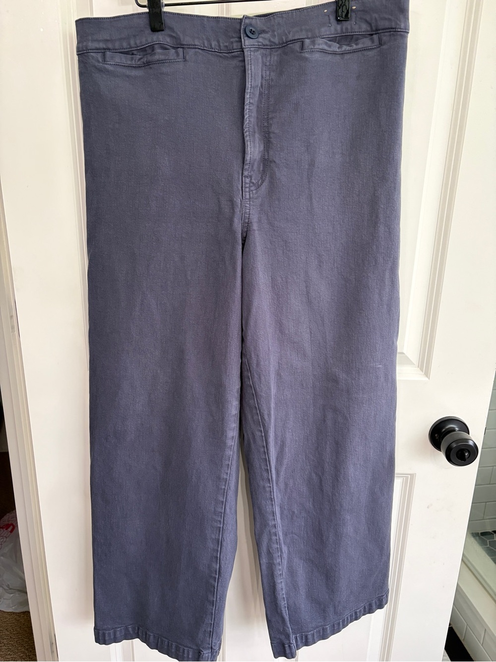 Great condition size 31 Madewell Emmett Wide Leg Crop Navy High-Rise Pants. - Picture 4 of 15